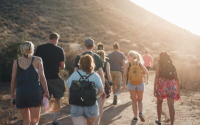 How To Make Friends And Meet New People While Traveling